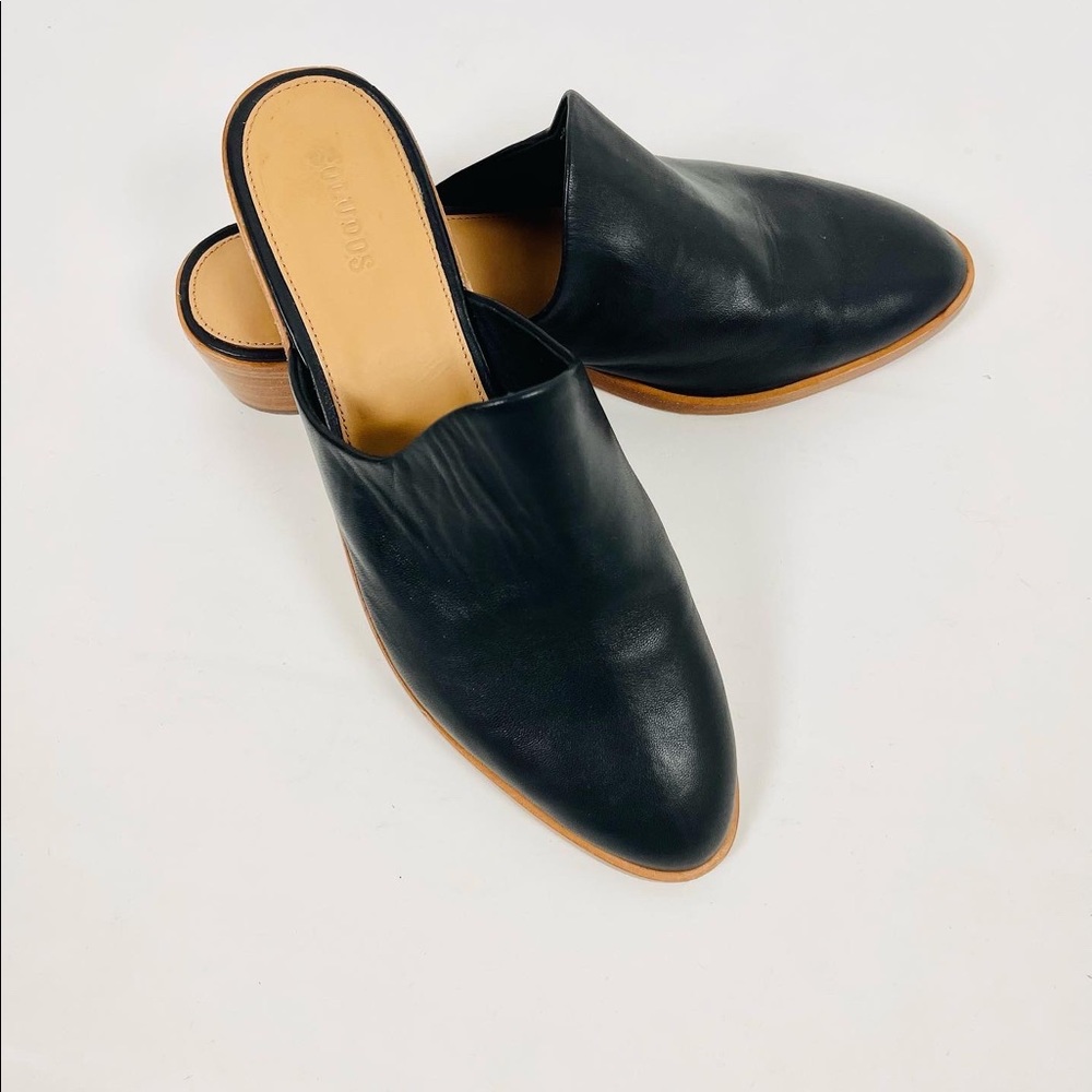 Venetian Soludos Black mules size 11